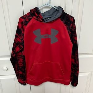 Under Armour hoodie XL. Excellent preowned condition, no flaws.